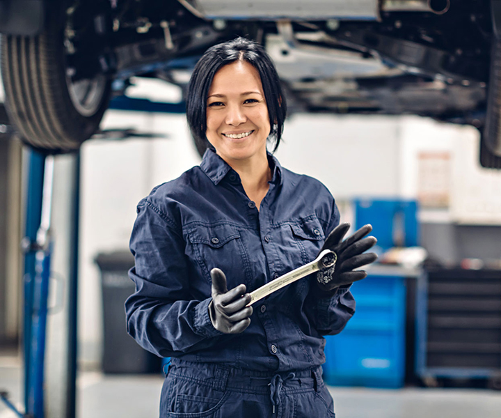 B&H Vehicle Solutions | MOTs, Car Servicing & Repairs in Bathgate Logo
